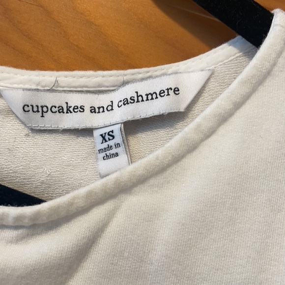 3/$15 🖤 Cupcakes and Cashmere Black & White Stripe Soft Knit Dress - Picture 2 of 5